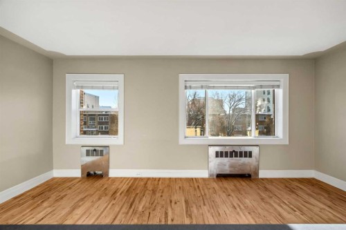 46-330 19 Avenue Sw, Calgary, AB - Indoor