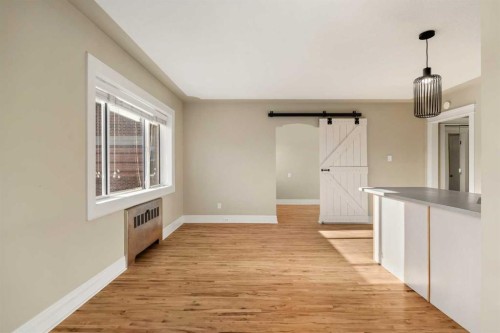 46-330 19 Avenue Sw, Calgary, AB - Indoor