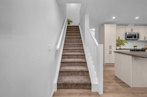 8925 Cityscape Drive Ne, Calgary, AB - Indoor Photo Showing Kitchen