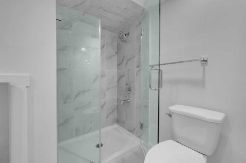 8925 Cityscape Drive Ne, Calgary, AB - Indoor Photo Showing Bathroom