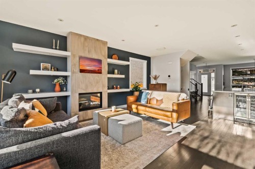 447B 23 Avenue Nw, Calgary, AB - Indoor With Fireplace