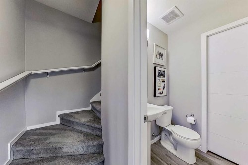 203-130 Redstone Walk Ne, Calgary, AB - Indoor Photo Showing Bathroom