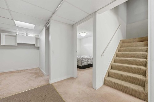923 Marcombe Drive Ne, Calgary, AB - Indoor Photo Showing Other Room
