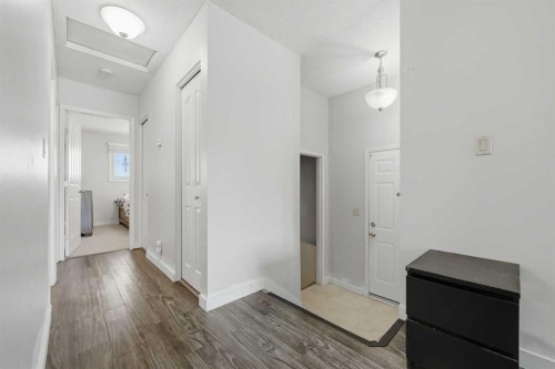 923 Marcombe Drive Ne, Calgary, AB - Indoor Photo Showing Other Room
