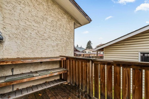 4716B 44 Avenue Ne, Calgary, AB - Outdoor With Exterior