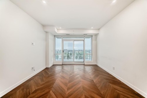 410-8505 Broadcast Avenue Sw, Calgary, AB - Indoor Photo Showing Other Room