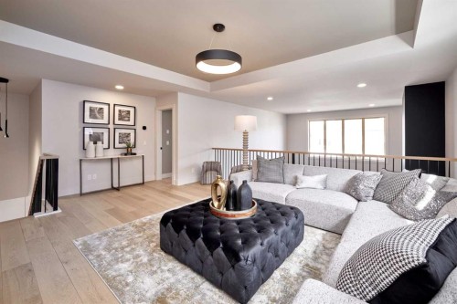 218 Aspen Summit Place Sw, Calgary, AB - Indoor Photo Showing Living Room