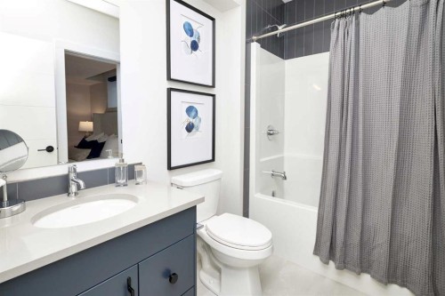 218 Aspen Summit Place Sw, Calgary, AB - Indoor Photo Showing Bathroom