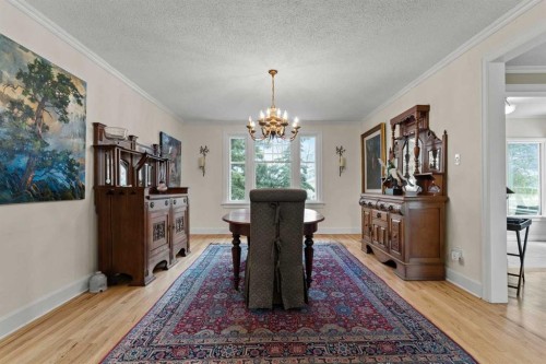 656 Royalite Way Se, Diamond Valley, AB - Indoor Photo Showing Dining Room