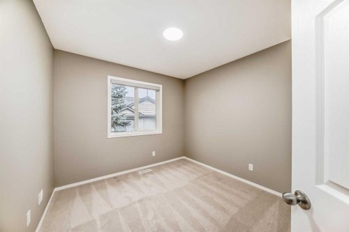 30 Citadel Estates Manor Nw, Calgary, AB - Indoor Photo Showing Other Room