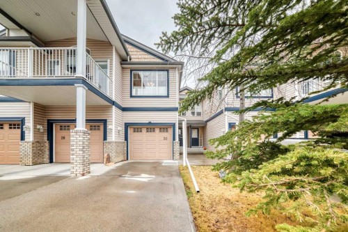 30 Citadel Estates Manor Nw, Calgary, AB - Outdoor With Facade