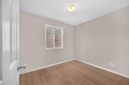 231 Saddlebrook Way Ne, Calgary, AB - Indoor Photo Showing Other Room