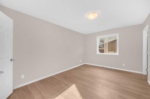 231 Saddlebrook Way Ne, Calgary, AB - Indoor Photo Showing Other Room