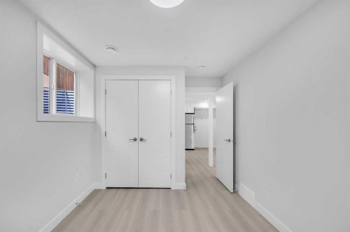 231 Saddlebrook Way Ne, Calgary, AB - Indoor Photo Showing Other Room