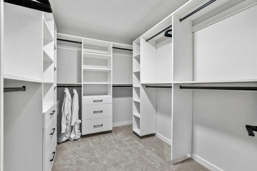 92 Deermeade Road Se, Calgary, AB - Indoor With Storage