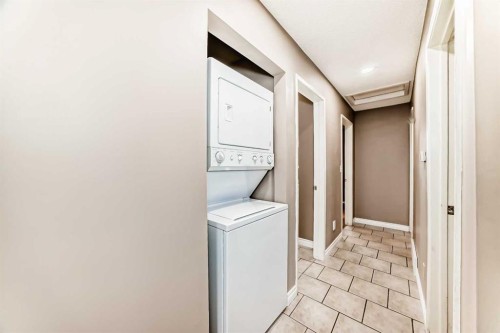 3042 31A Street Se, Calgary, AB - Indoor Photo Showing Laundry Room