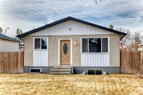 3042 31A Street Se, Calgary, AB - Outdoor