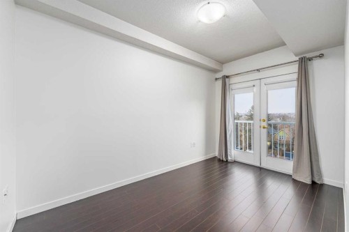 311-1540 17 Avenue Sw, Calgary, AB - Indoor Photo Showing Other Room