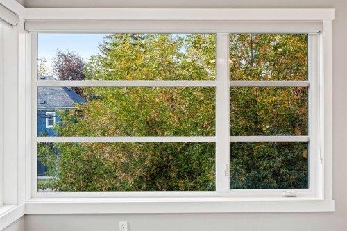 1-705 Mcdougall Road Ne, Calgary, AB - Indoor Photo Showing Other Room