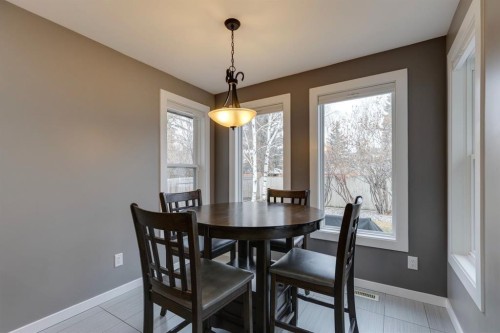 139 Wood Valley Rise Sw, Calgary, AB - Indoor Photo Showing Dining Room