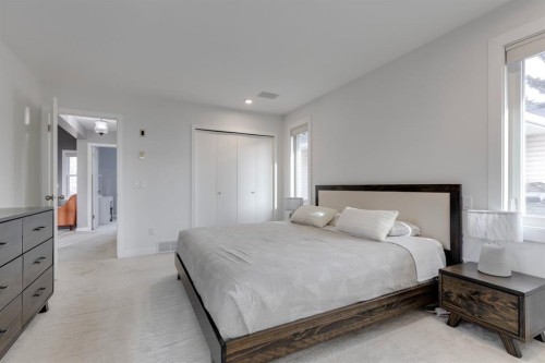 139 Wood Valley Rise Sw, Calgary, AB - Indoor Photo Showing Bedroom