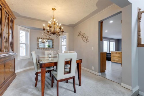 139 Wood Valley Rise Sw, Calgary, AB - Indoor Photo Showing Dining Room