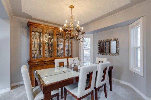 139 Wood Valley Rise Sw, Calgary, AB - Indoor Photo Showing Dining Room