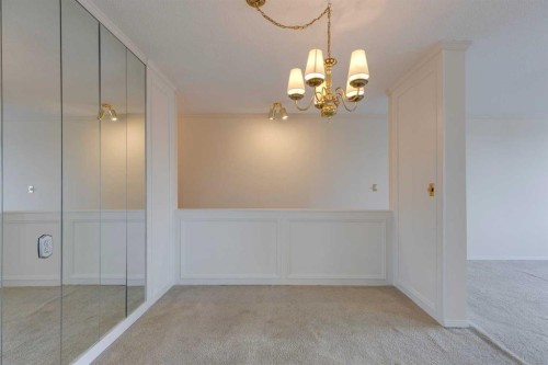 206-3737 42 Street Nw, Calgary, AB - Indoor Photo Showing Other Room