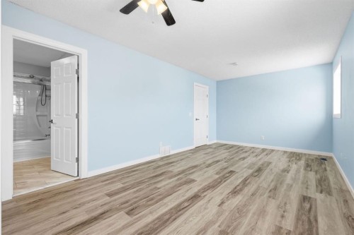 82 Bridleridge Way Sw, Calgary, AB - Indoor Photo Showing Other Room