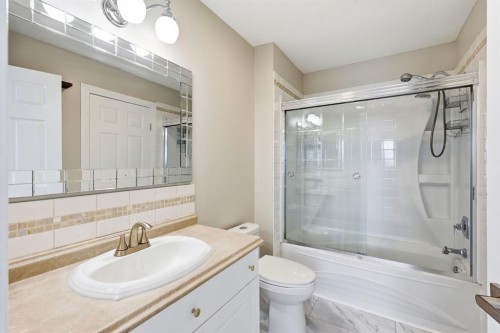 82 Bridleridge Way Sw, Calgary, AB - Indoor Photo Showing Bathroom