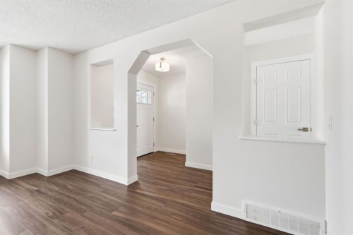 82 Bridleridge Way Sw, Calgary, AB - Indoor Photo Showing Other Room
