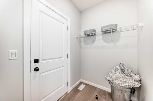 41 Walgrove Bay Se, Calgary, AB - Indoor