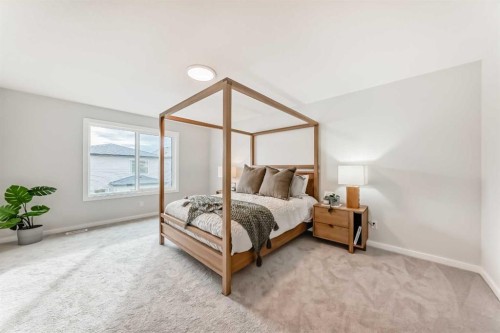 41 Walgrove Bay Se, Calgary, AB - Indoor Photo Showing Bedroom