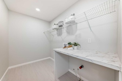 41 Walgrove Bay Se, Calgary, AB - Indoor