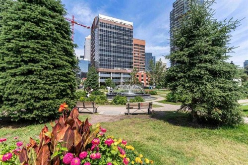 207-339 13 Avenue Sw, Calgary, AB - Outdoor