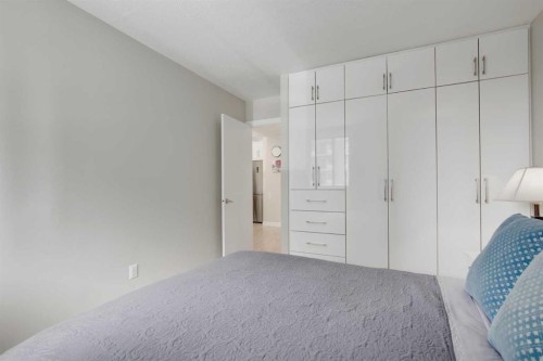 207-339 13 Avenue Sw, Calgary, AB - Indoor