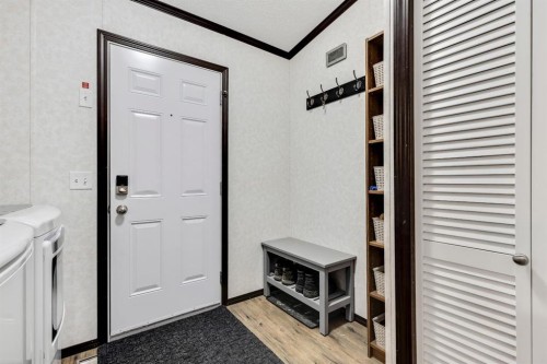 117 Range Rd 250, Mossleigh, AB - Indoor Photo Showing Other Room