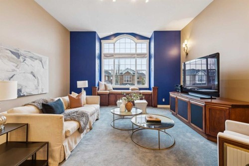 54 Discovery Ridge Gardens Sw, Calgary, AB - Indoor Photo Showing Living Room
