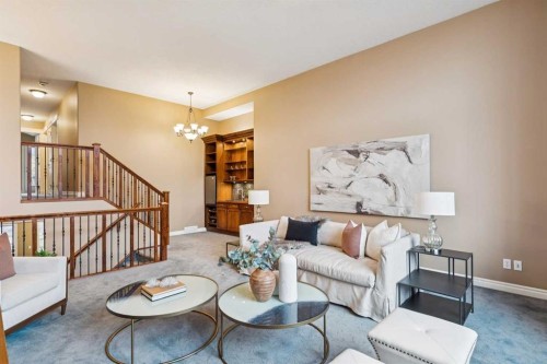 54 Discovery Ridge Gardens Sw, Calgary, AB - Indoor Photo Showing Living Room