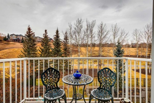 54 Discovery Ridge Gardens Sw, Calgary, AB - Outdoor