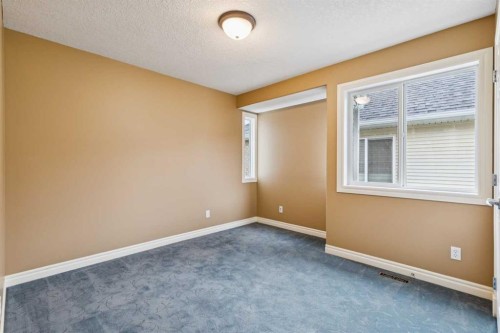 54 Discovery Ridge Gardens Sw, Calgary, AB - Indoor Photo Showing Other Room