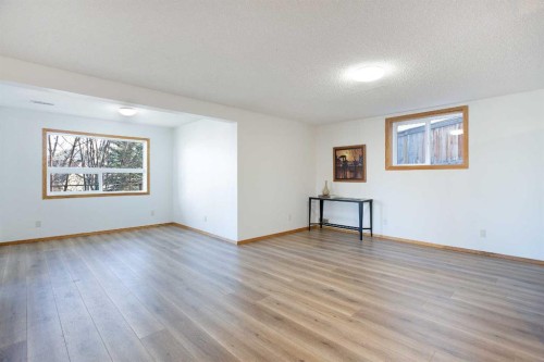 26 Cresthaven View Sw, Calgary, AB 