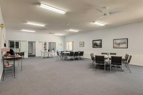 2848 Dovely Park Se, Calgary, AB - Indoor