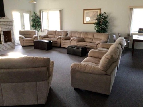 2848 Dovely Park Se, Calgary, AB - Indoor Photo Showing Living Room With Fireplace