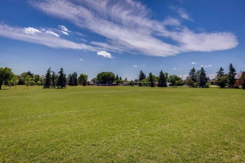 2848 Dovely Park Se, Calgary, AB - Outdoor With View
