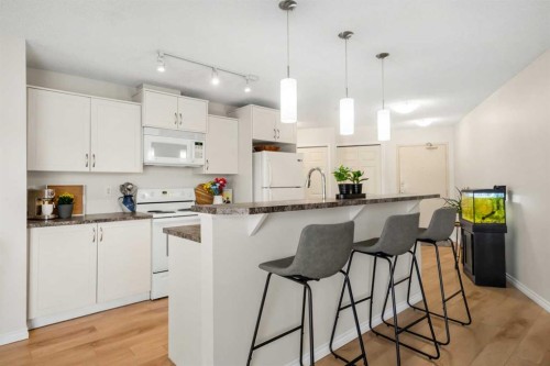 2121-700 Willowbrook Road NW Airdrie, AB T4B 0L5