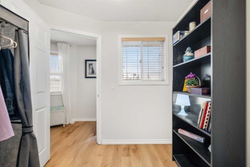 2121-700 Willowbrook Road Nw, Airdrie, AB - Indoor