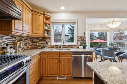 206 Signal Hill Point Sw, Calgary, AB - Indoor Photo Showing Kitchen With Double Sink
