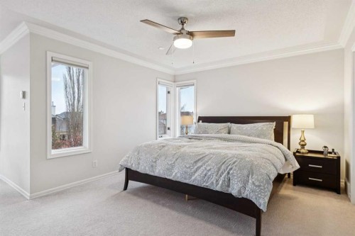 206 Signal Hill Point Sw, Calgary, AB - Indoor Photo Showing Bedroom