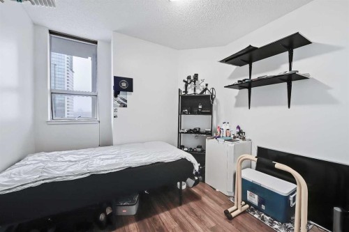 1807-1053 10 Street Sw, Calgary, AB - Indoor Photo Showing Bedroom